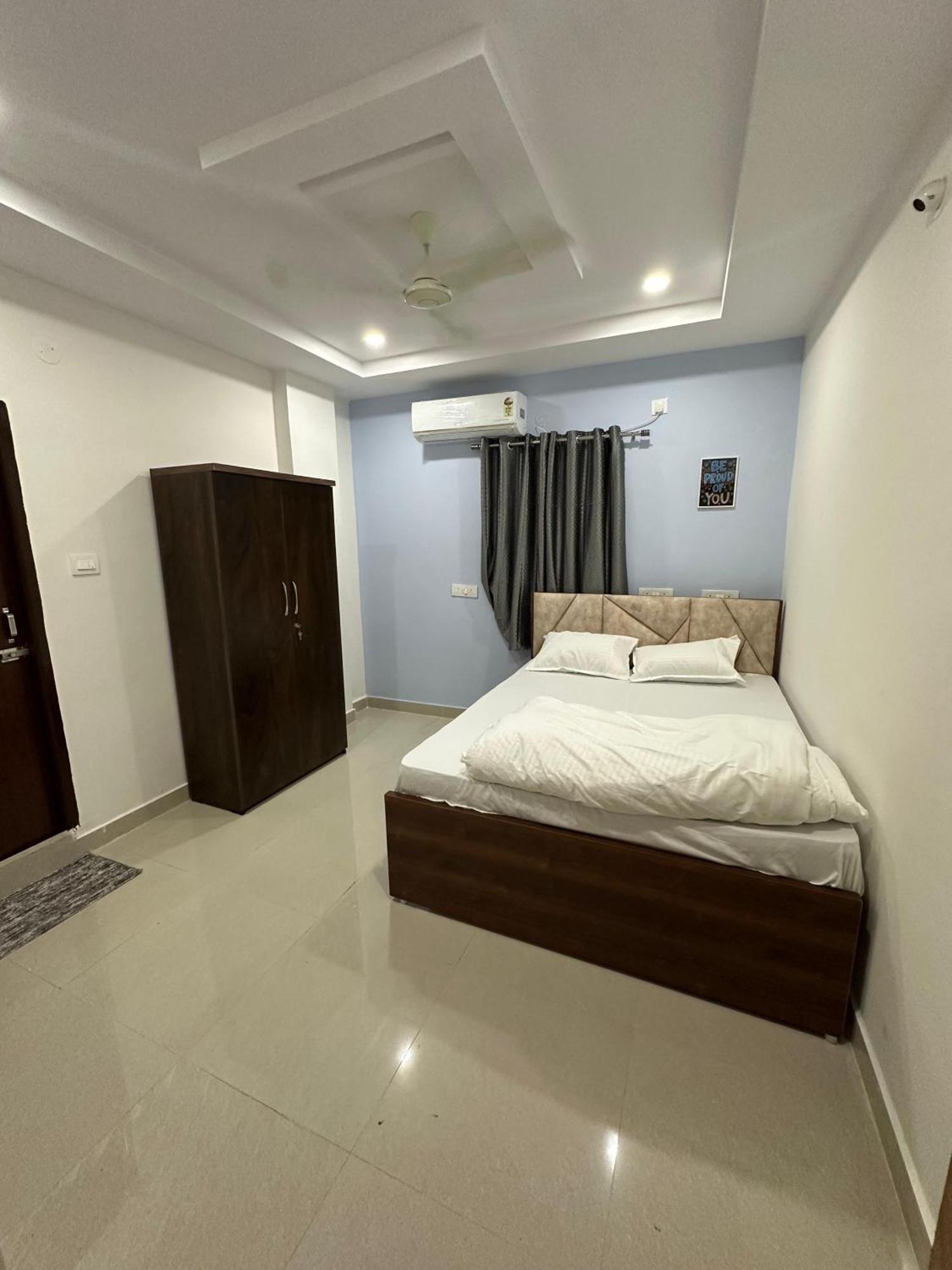 Cosmic Hotel & Guest House Gachibowli Raidurg Hajdarabad Zewnętrze zdjęcie