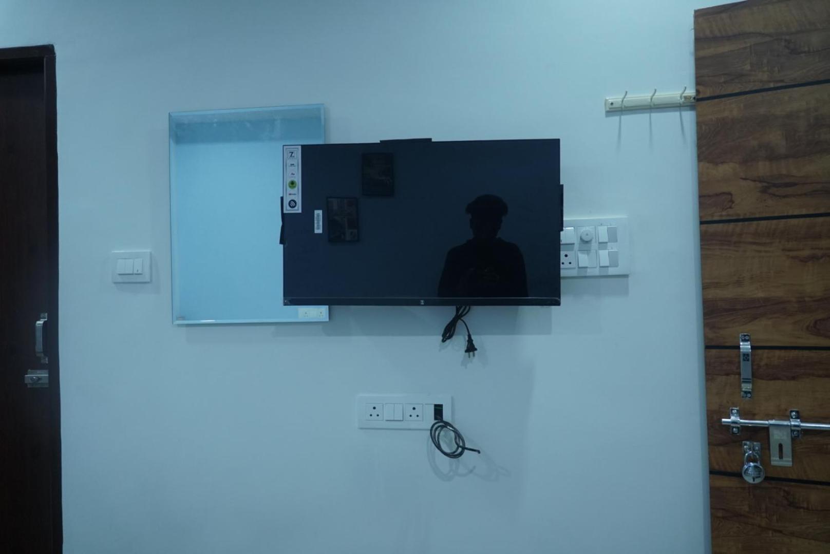 Cosmic Hotel & Guest House Gachibowli Raidurg Hajdarabad Zewnętrze zdjęcie
